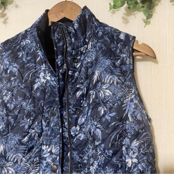 Talbots · XS · Diamond Quilted Blue Floral Vest · Cinch-Back Hip Length Layering - Picture 5 of 7